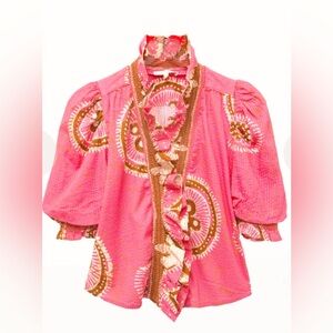 Love the Label Zuri Top in the Gigi Pink color and 100% cotton material small